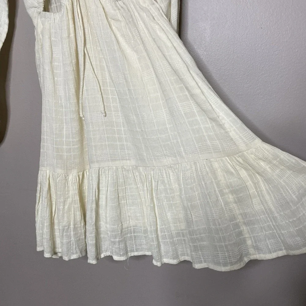 L*Space Feelin Fine ivory cut out mini dress Women Sz XS Long Sleeve Lightweight - Picture 5 of 16
